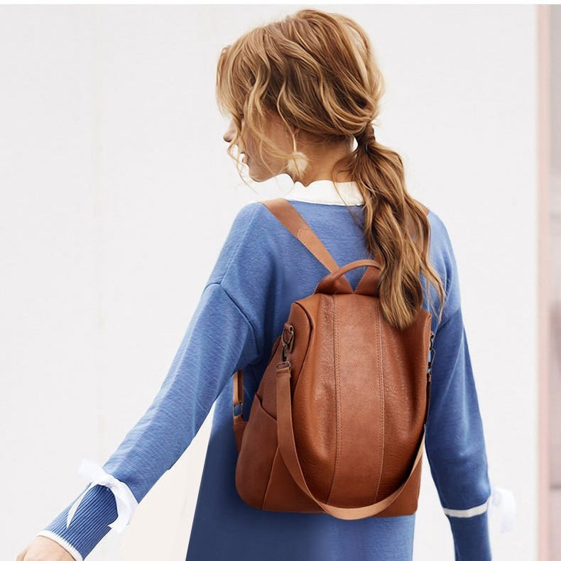 Women's large capacity backpack